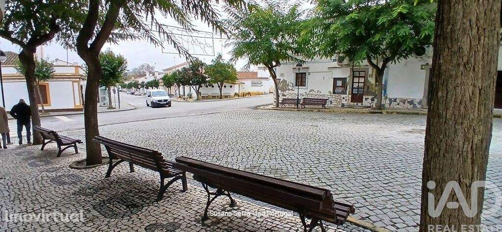 Moradia em banda T4 em Santa Eulália de 92 m2 - Grande imagem: 4/4