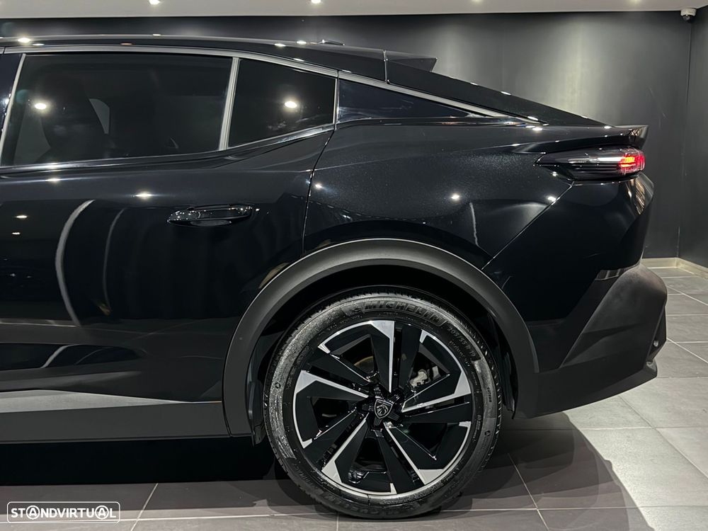 Peugeot 408 2025 photo 5