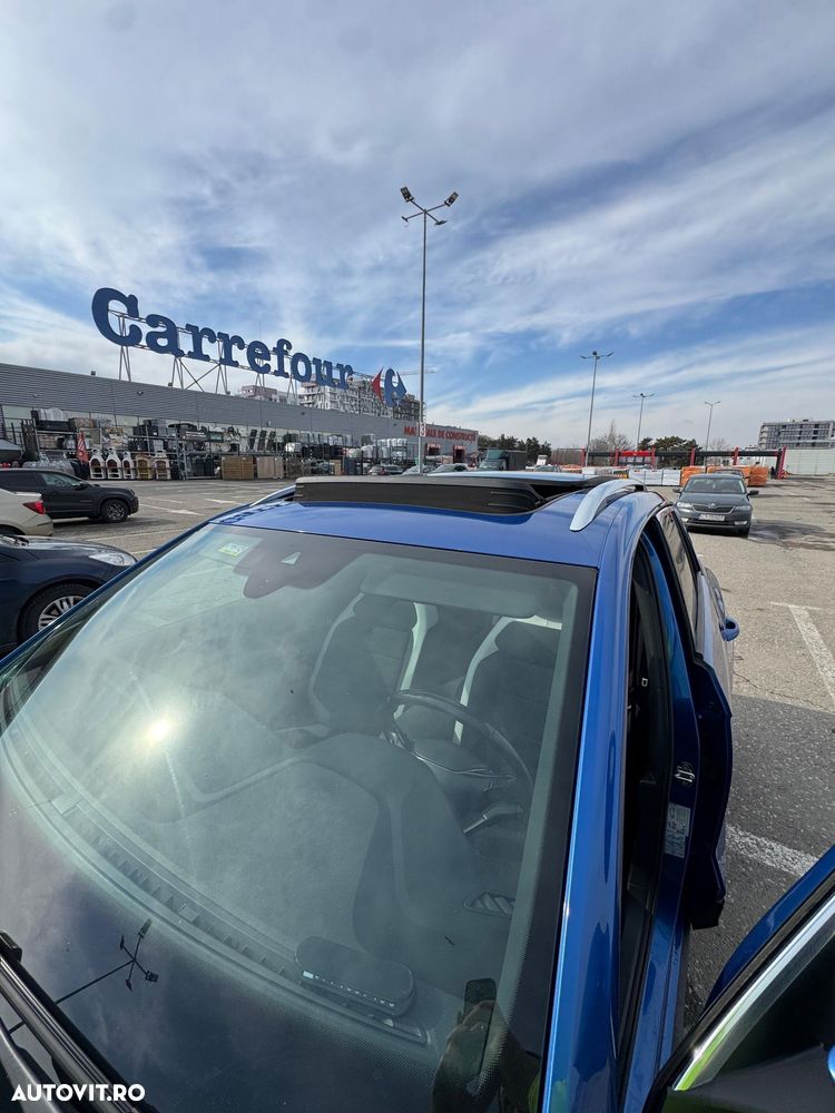 Volkswagen T-Roc - 25