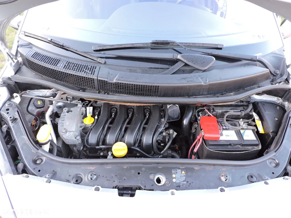 Renault Scenic 1.6 16V 110 Expression - 14