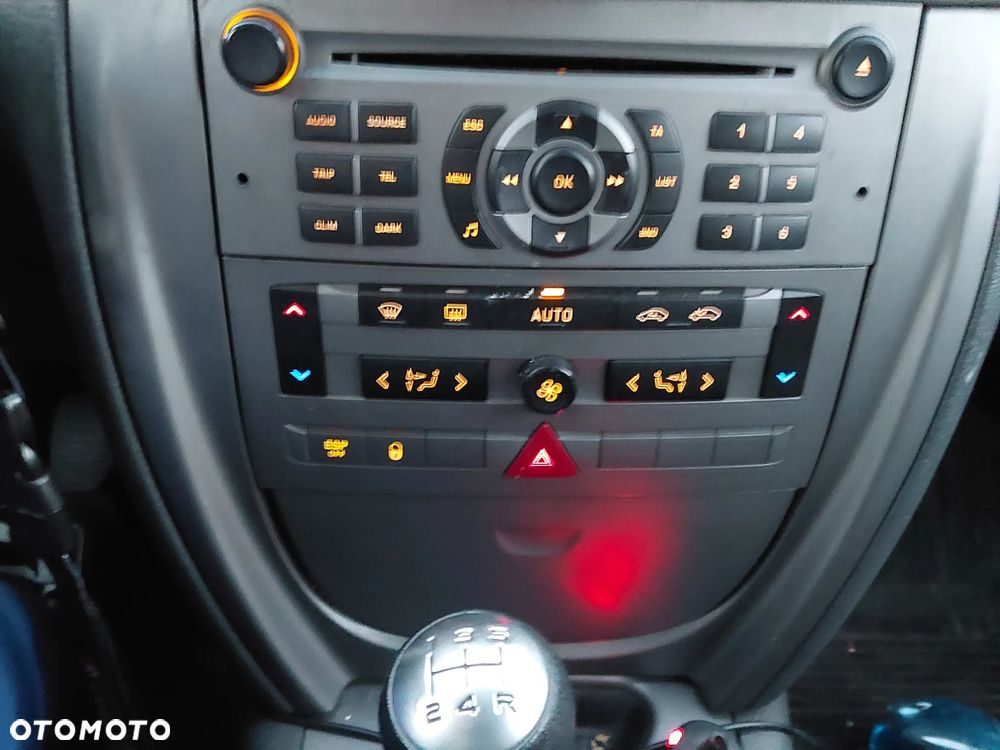 Citroën C5 1.6 HDi Attraction - 12