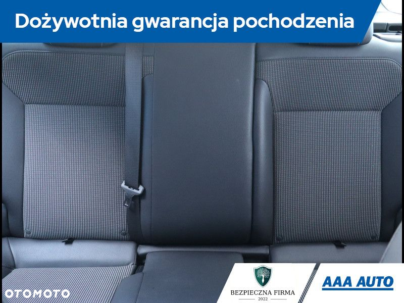 Opel Astra - 11