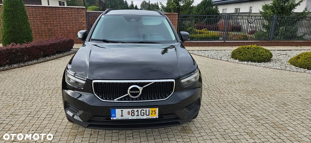 Volvo XC 40 T3 Momentum - 3