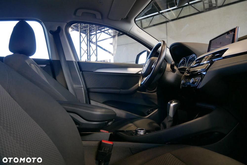 BMW X2 xDrive25e Advantage Plus - 26