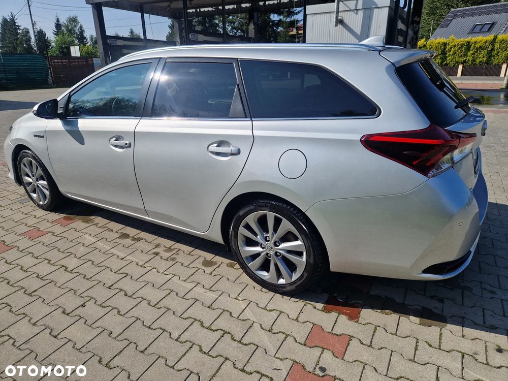 Toyota Auris 1.8 VVT-i Automatik Edition - 5
