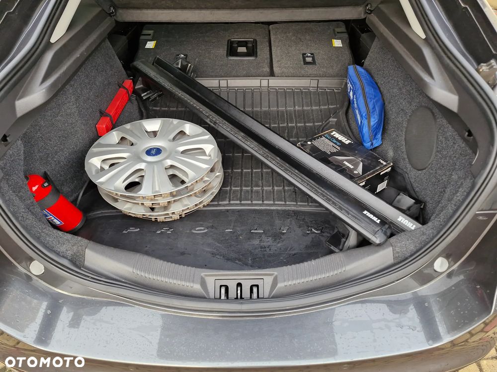 Ford Mondeo 2.0 TDCi Titanium PowerShift - 30