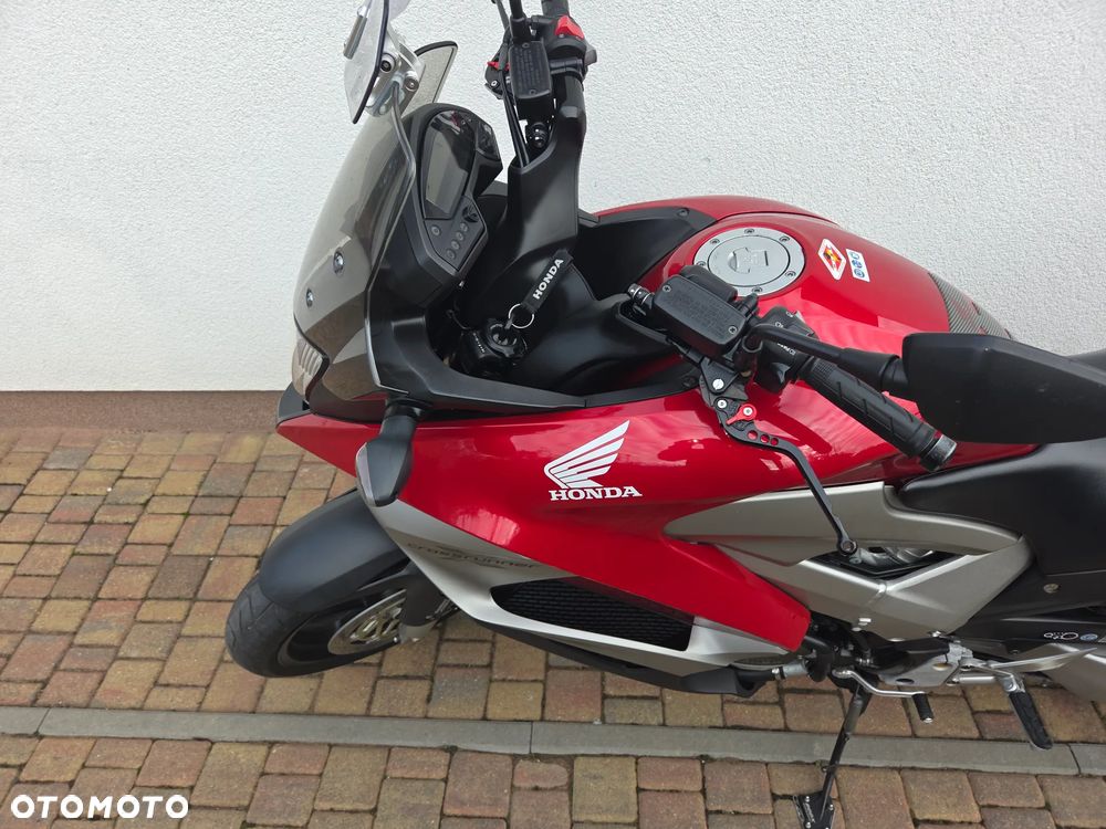 Honda VFR - 7
