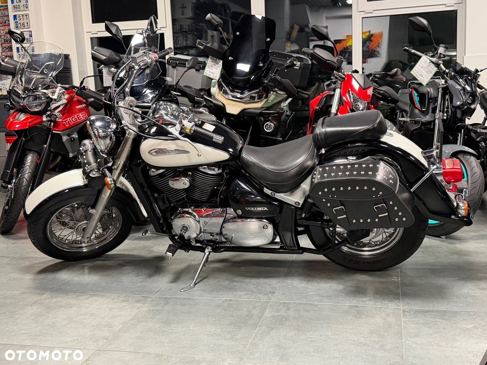 Suzuki VL 800 Volusia - 27