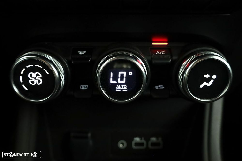 Renault Captur 1.0 TCe Techno - 13