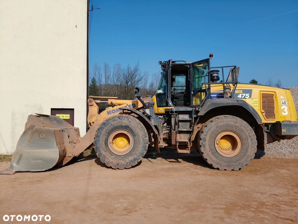 Komatsu WA475-10E 3 - 1