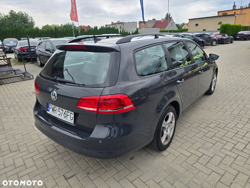 Volkswagen Passat Variant - 4