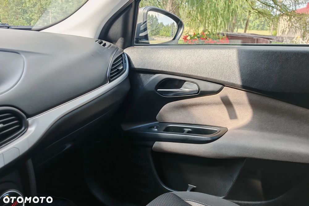 Fiat Tipo 1.4 16V Lounge - 31