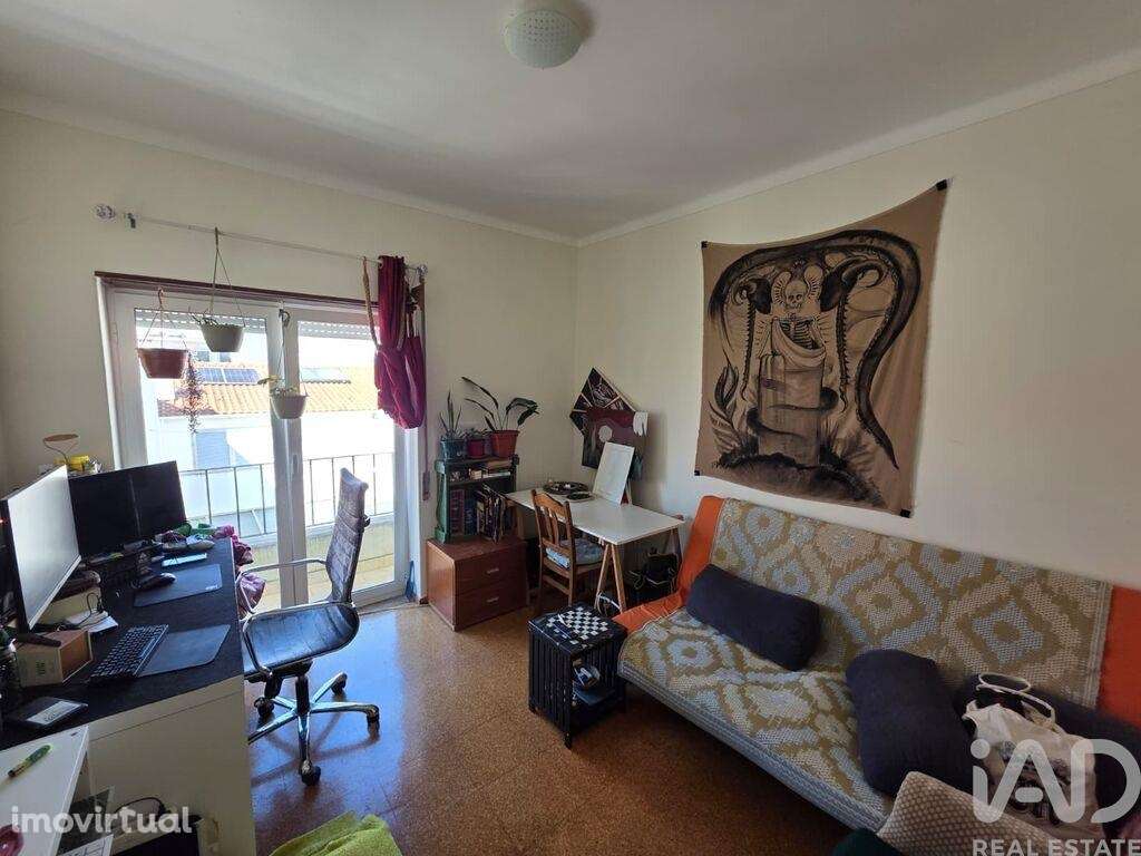 Apartamento T2 em Caldas da Rainha - Nossa Senhora do Pópulo, Coto e S - Grande imagem: 5/18