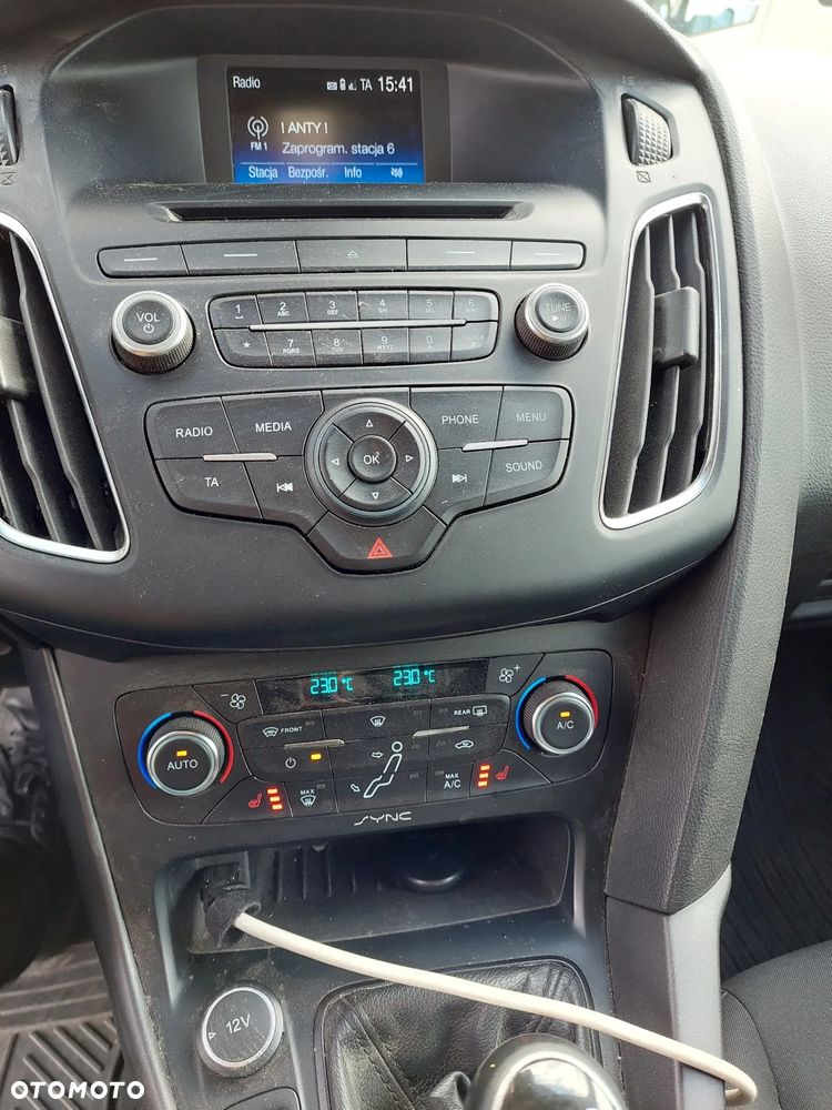 Ford Focus 1.0 EcoBoost Trend ASS - 13