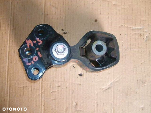 MAZDA 3 BM 13- 2.0i ŁAPA PODUSZKA SKRZYNI BIEGÓW