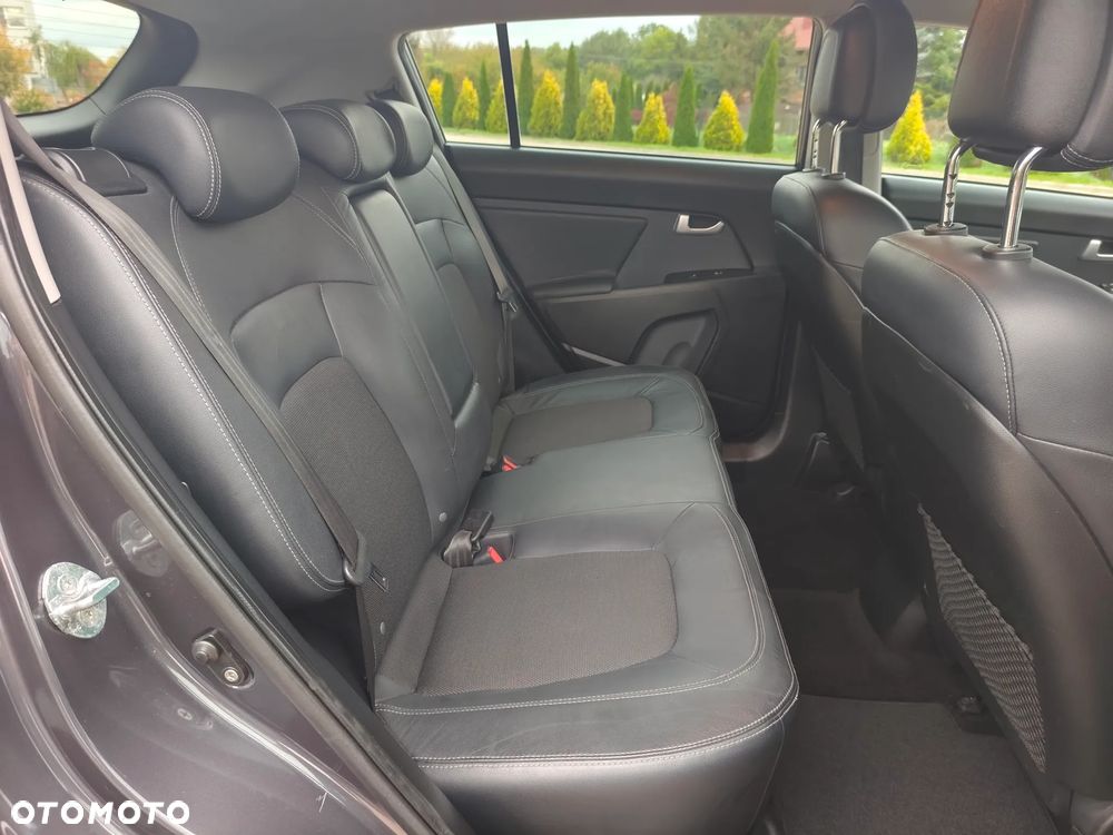 Kia Sportage 2.0 XL 2WD - 21