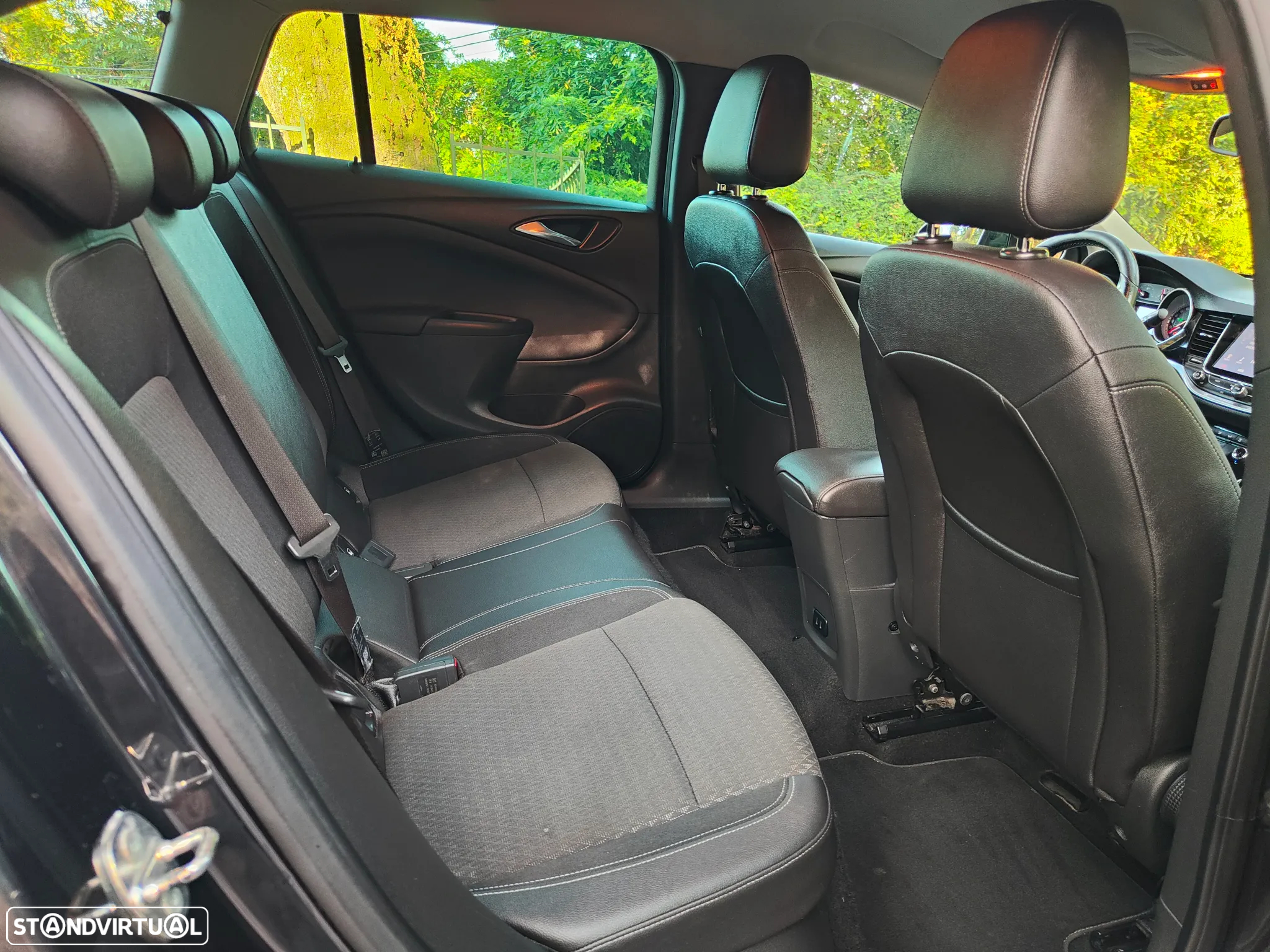 Opel Astra Sports Tourer 1.4 T Innovation S/S - 7