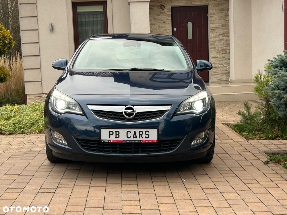 Opel Astra 1.4 T Sport - 2