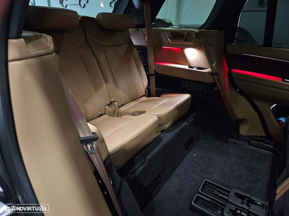 Land Rover Range Rover - 16