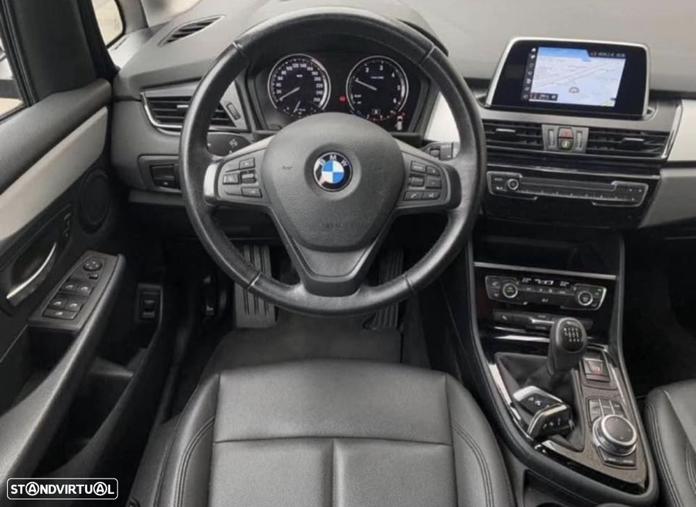 BMW 216 Gran Tourer d Luxury Line - 14