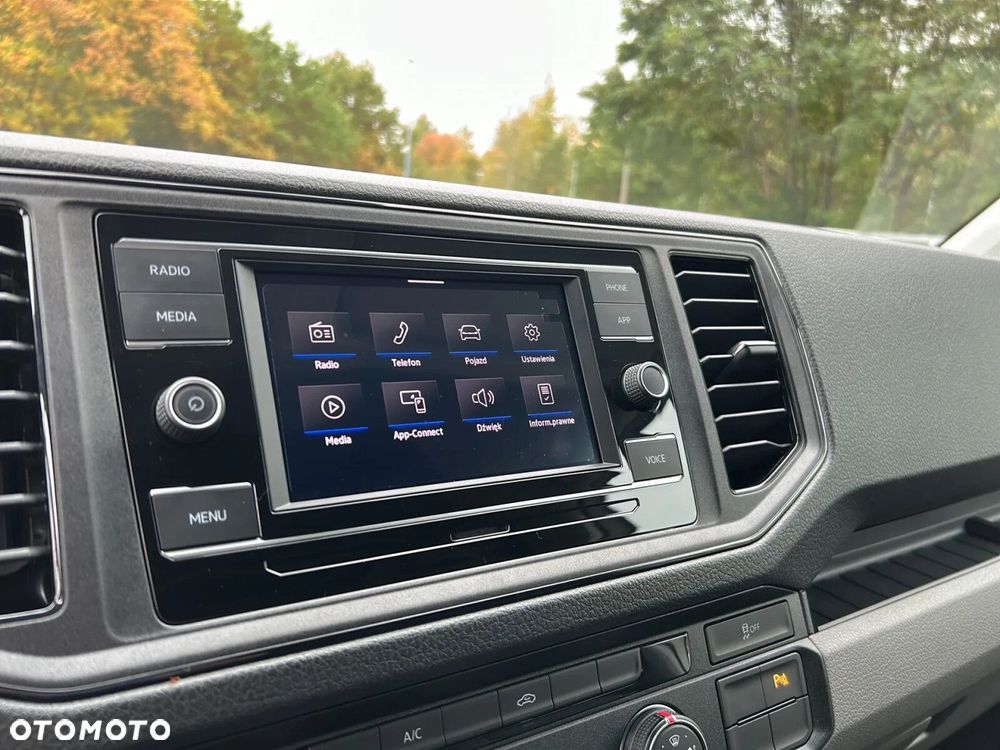 Volkswagen Crafter Furgon 4490 - 22