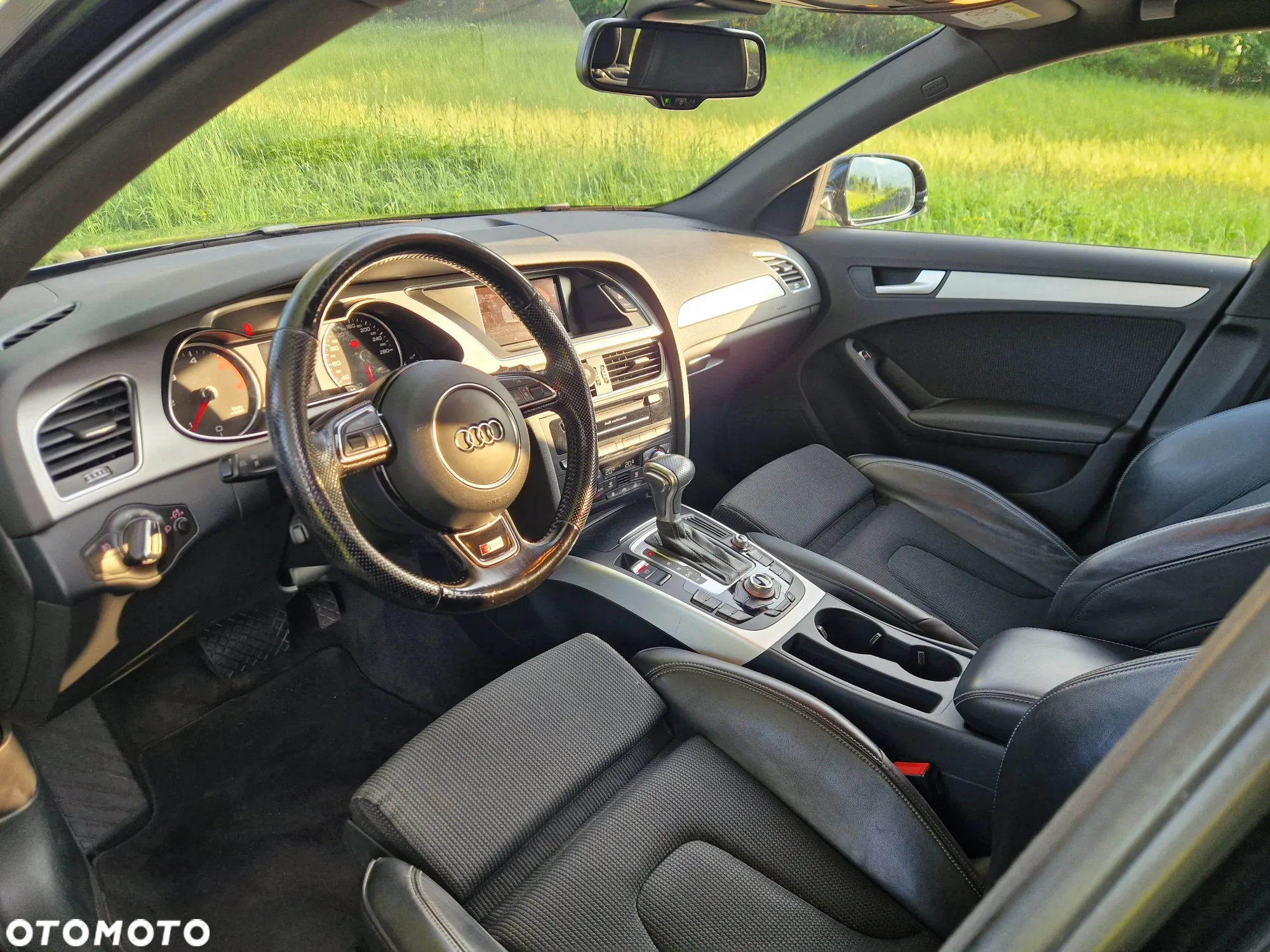 Audi A4 Avant 2.0 TDI DPF multitronic S line Sportpaket - 22