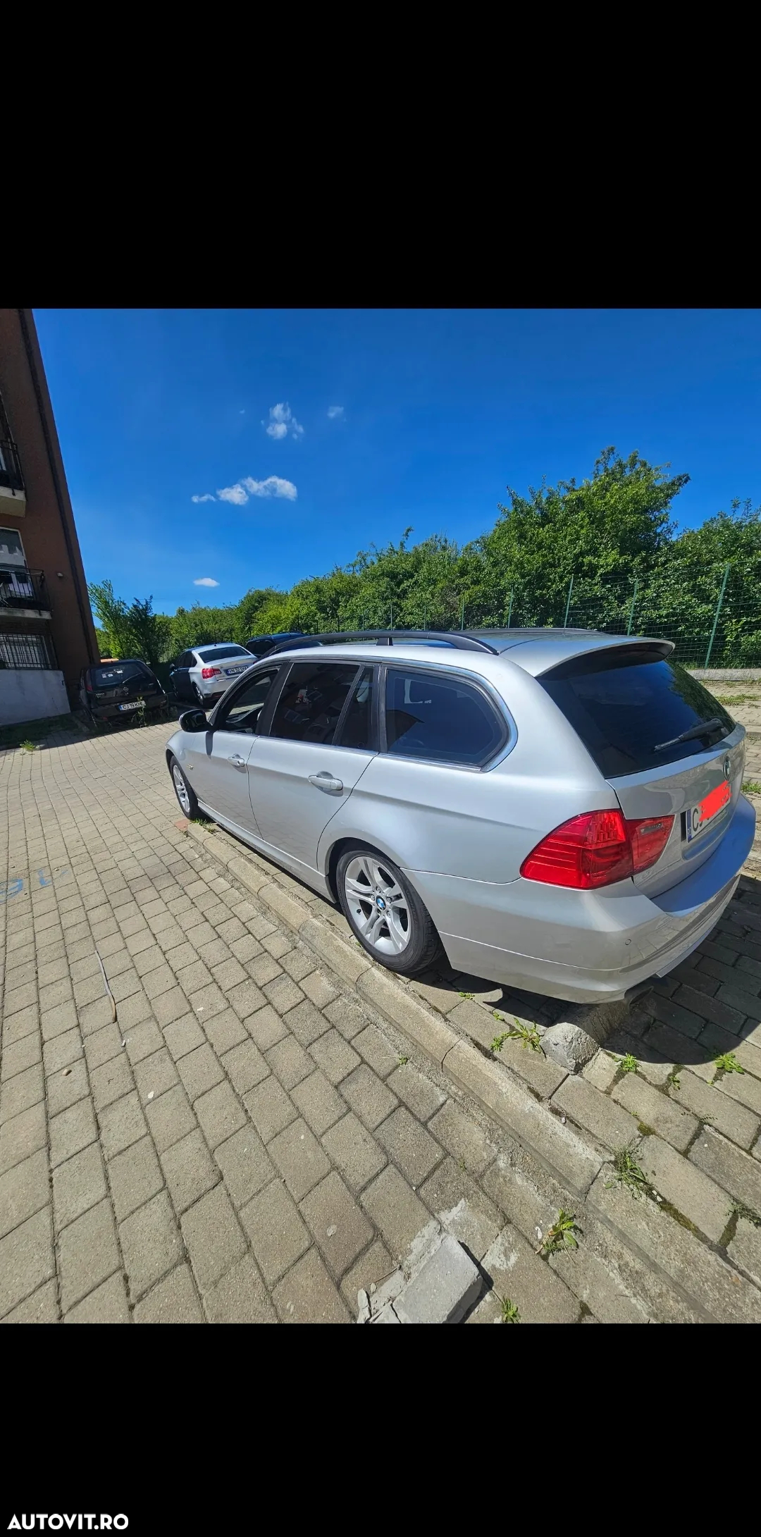 BMW Seria 3 318d DPF Touring Aut. Edition Sport - 6