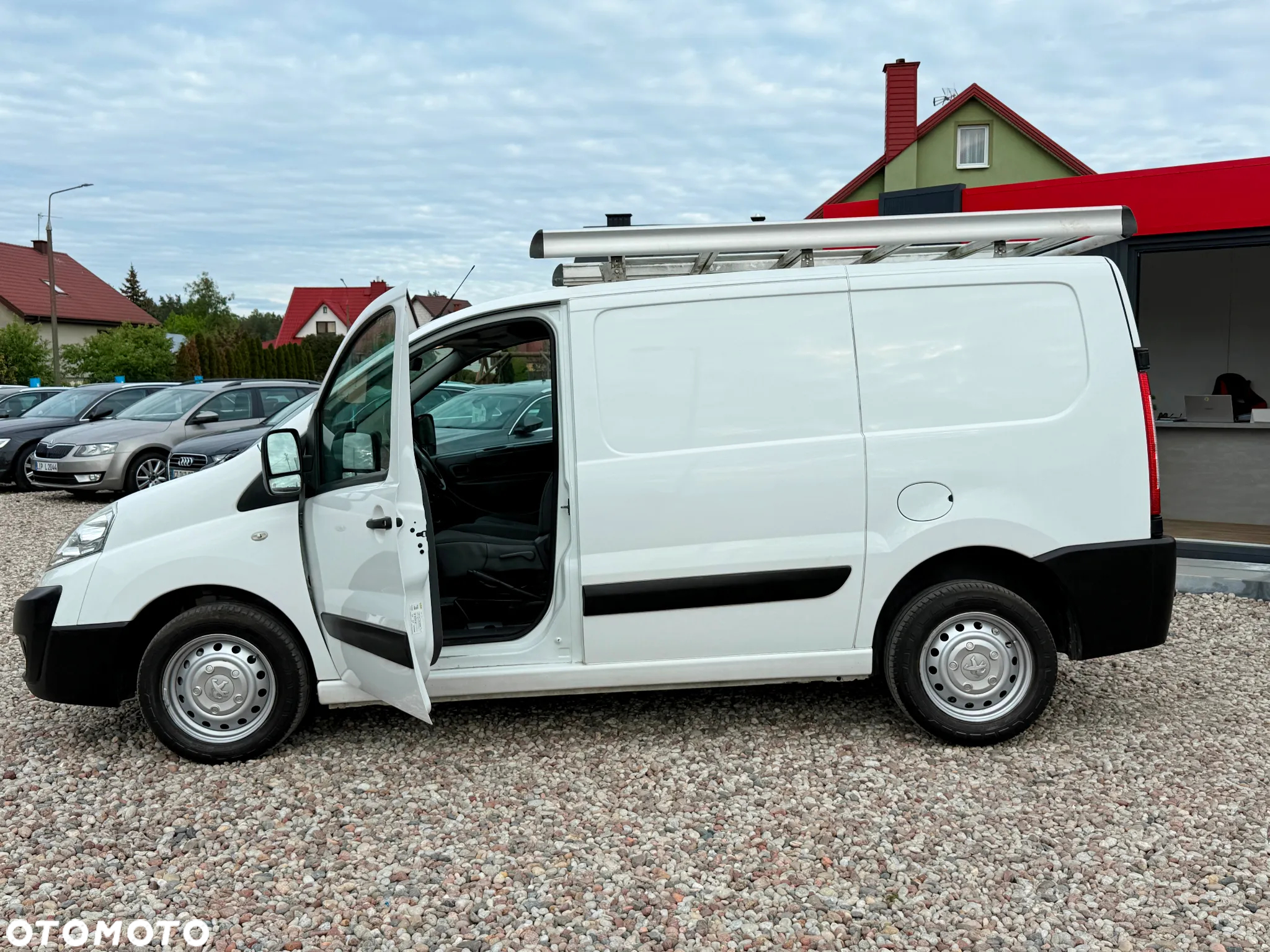 Peugeot Expert - 13