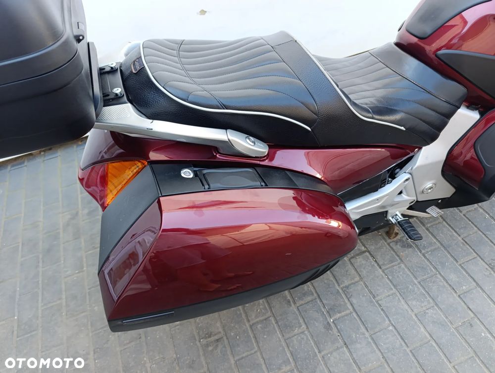 Honda ST - 28