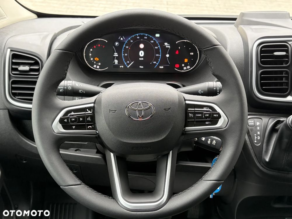 Toyota PROACE MAX - 11