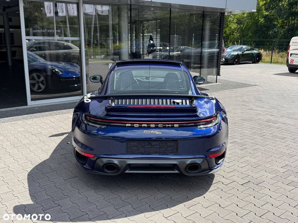 Porsche 911 Turbo 50 Years - 16