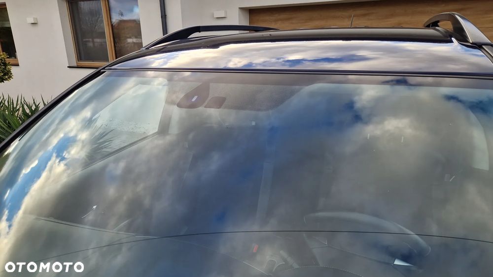 Mitsubishi Outlander 2.0 Intense 2WD - 31