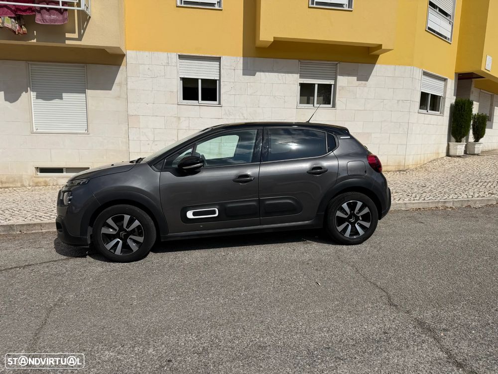 Citroën C3 1.2 PureTech Shine - 2
