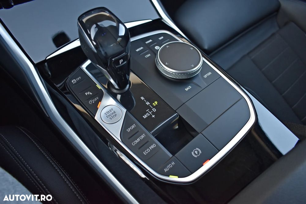 BMW Seria 3 330i Aut. Edition Luxury Line Purity - 27