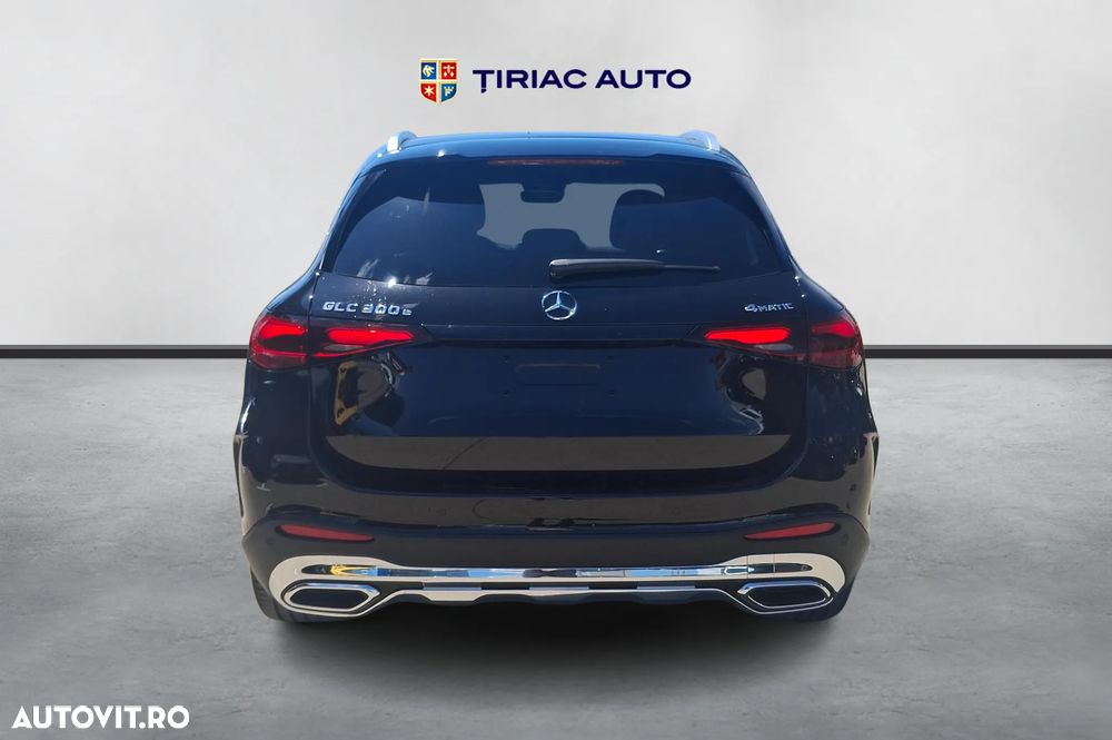 Mercedes-Benz GLC 300 e 4MATIC - 5