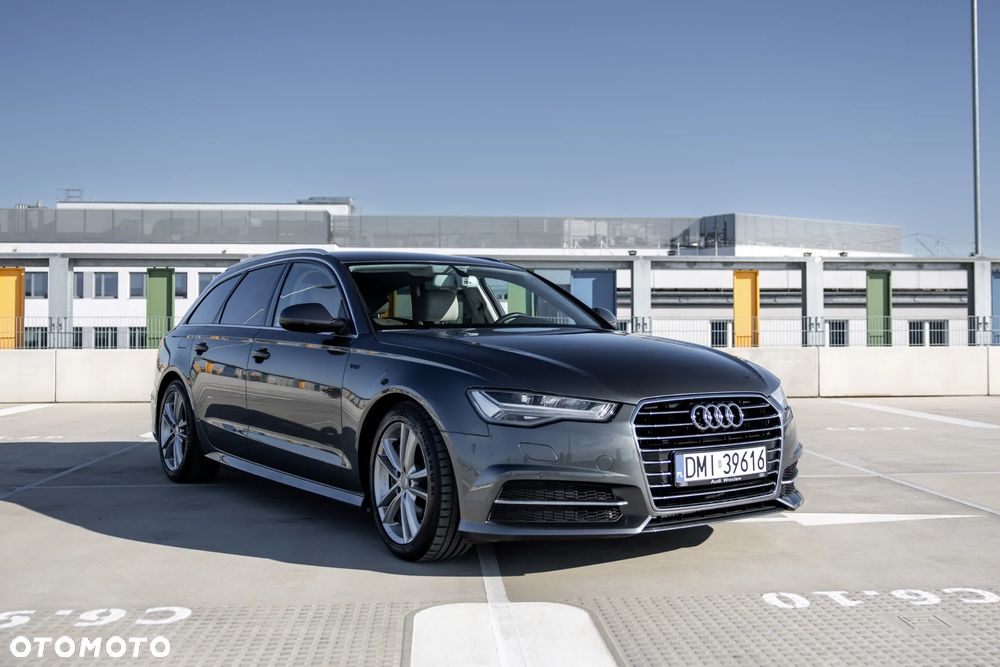 Audi A6 Avant - 1