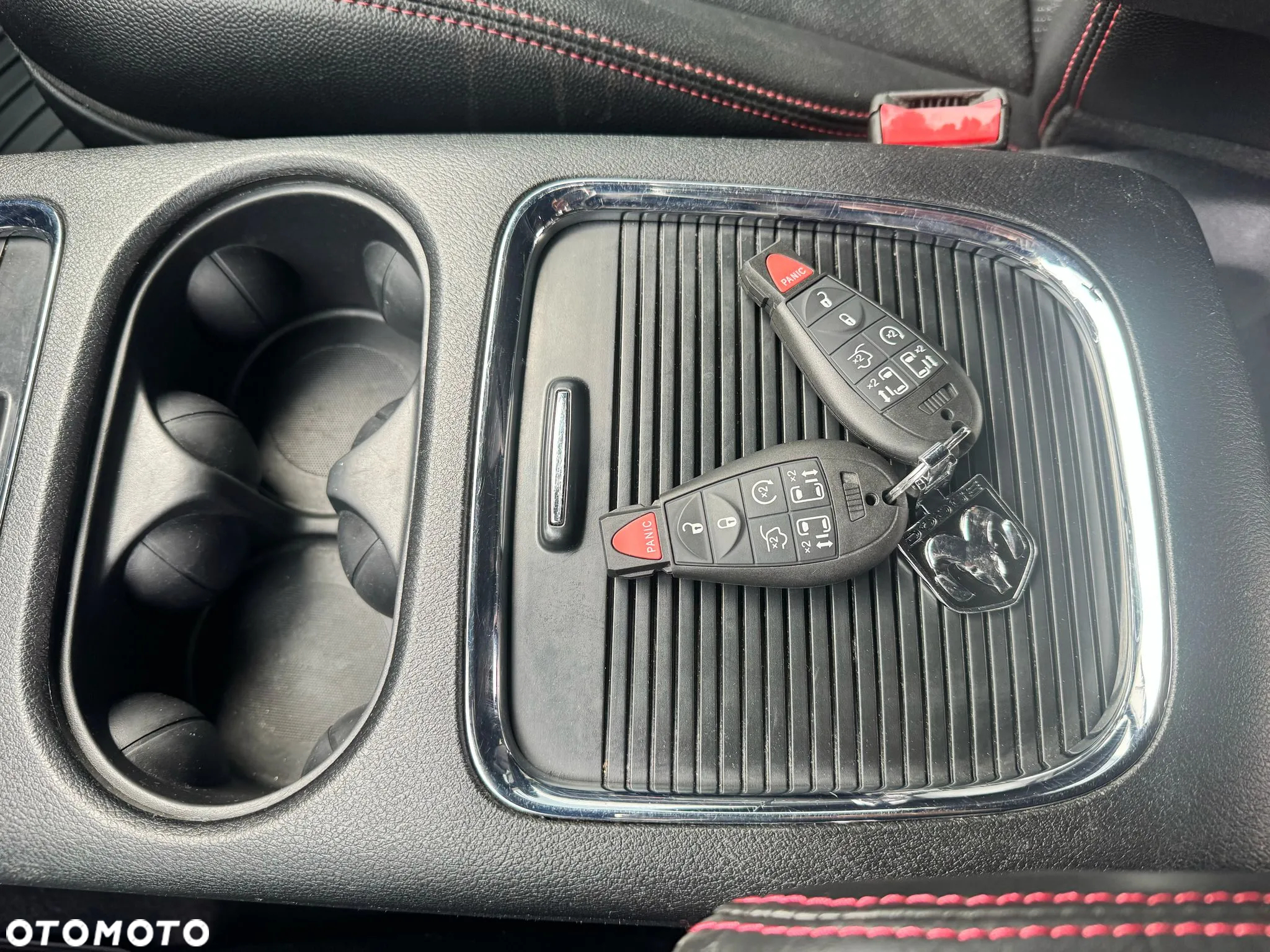 Dodge Grand Caravan - 22