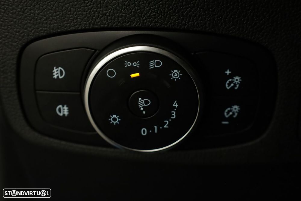 Ford Focus SW 1.0 EcoBoost MHEV ST-Line Aut. - 20