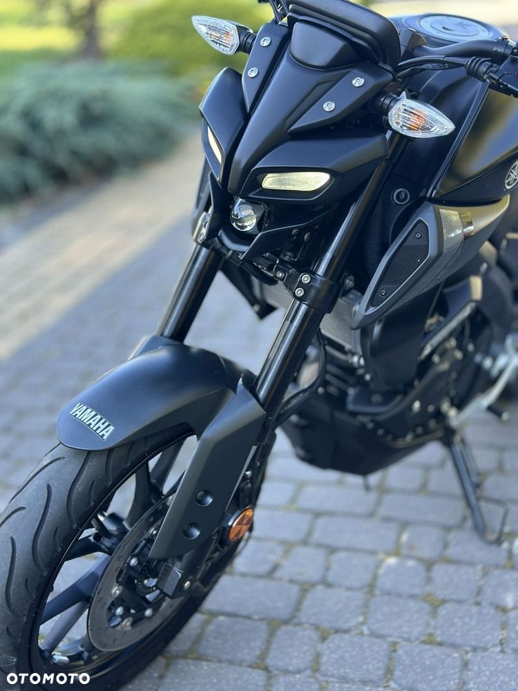 Yamaha MT - 21