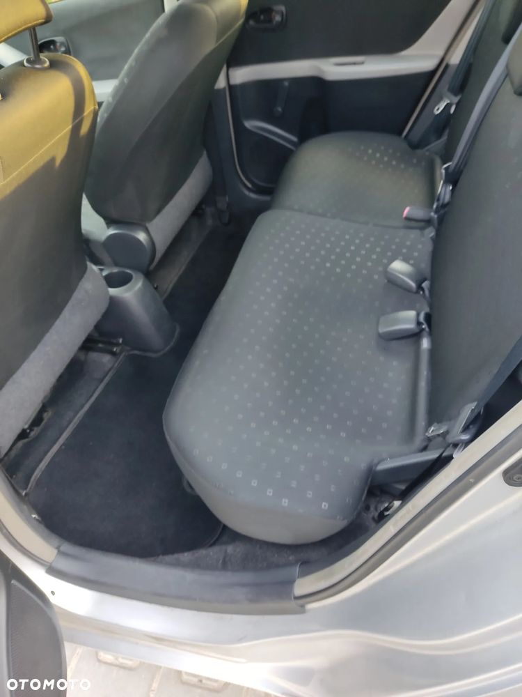 Toyota Yaris 1.4 D-4D Luna A/C - 6