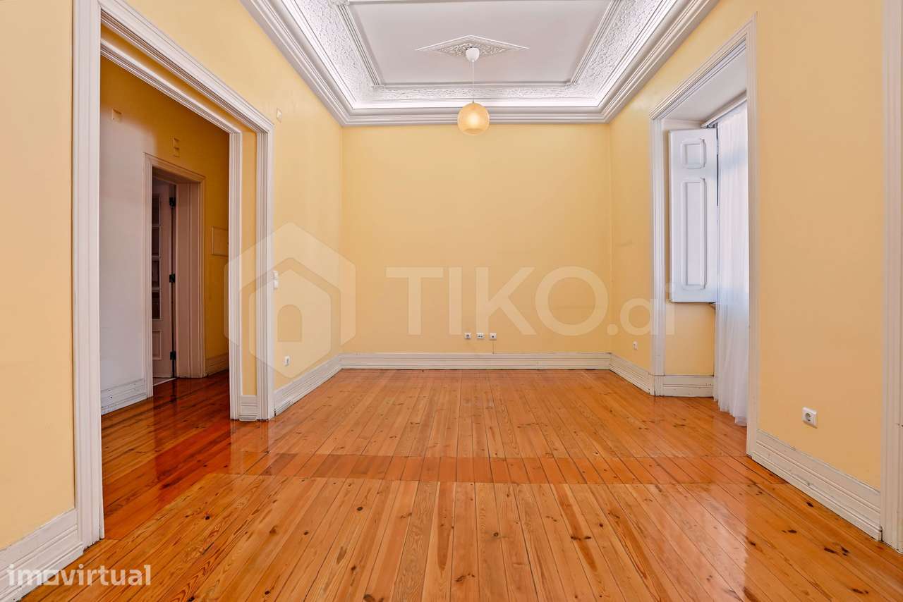 APARTAMENTO T3, ORIGINALMENTE T4, JUNTO AO SALDANHA – ESTEFÂNIA - Grande imagem: 3/29