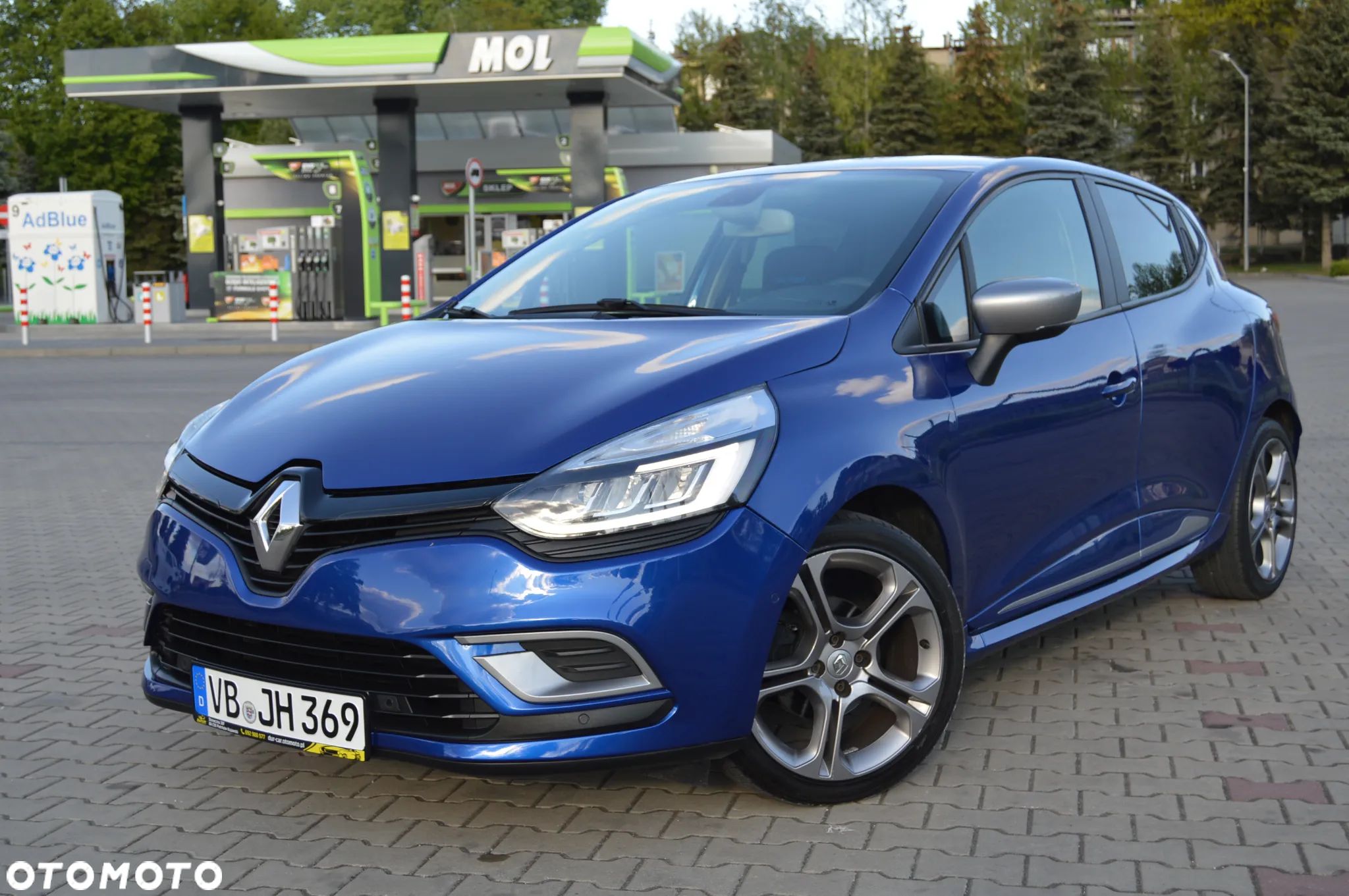 Renault Clio ENERGY TCe 120 Bose Edition - 1