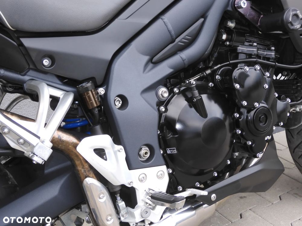 Triumph Tiger - 9