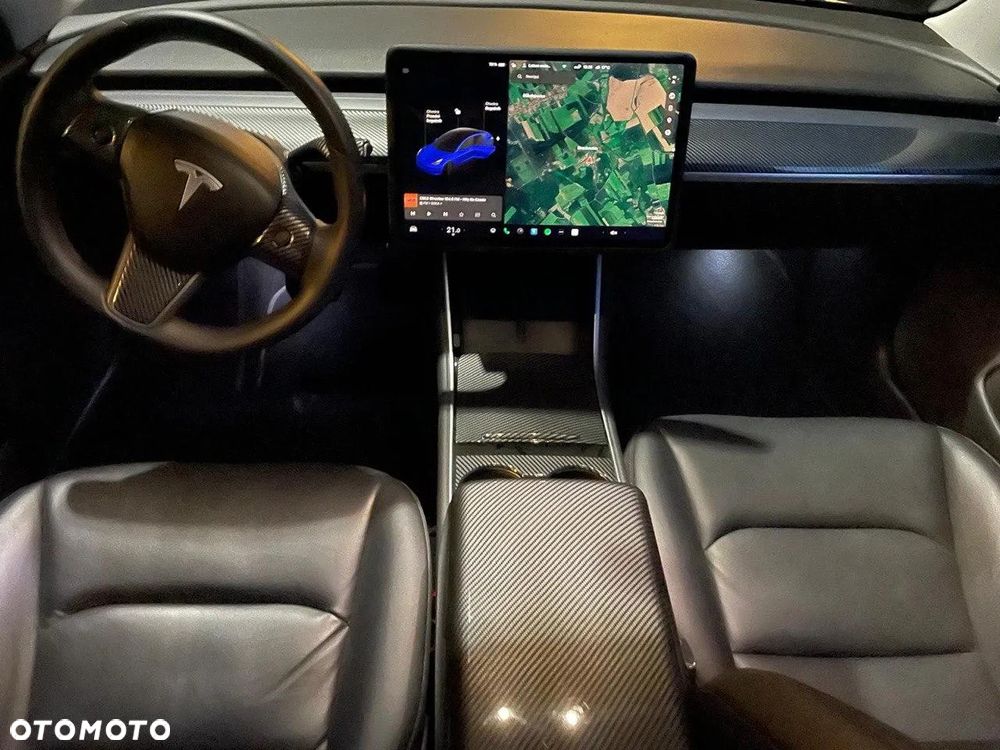 Tesla Model 3 Long Range AWD - 8