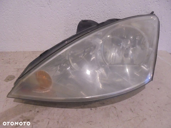 LAMPA LEWY PRZOD FOCUS MK I LIFT