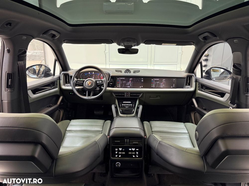 Porsche Cayenne Coupe Black Edition - 29