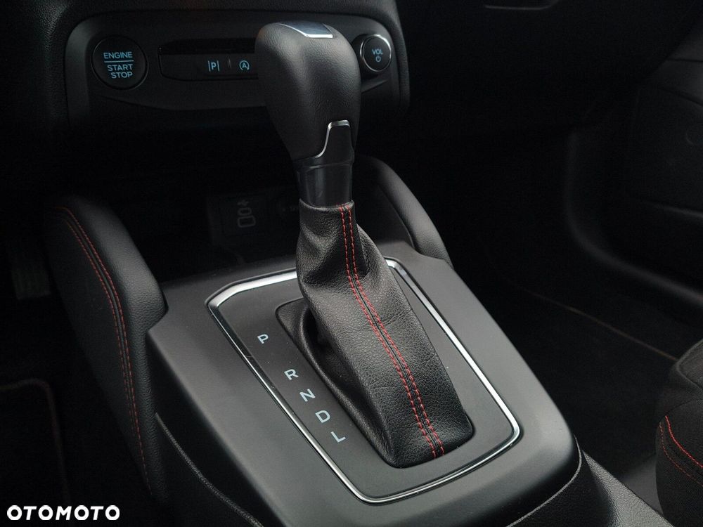 Ford Focus 1.0 EcoBoost mHEV ST-Line X - 22
