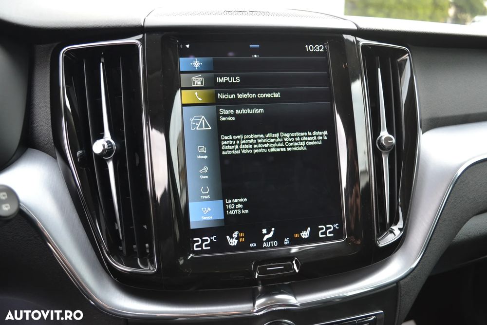 Volvo XC 60 B4 D AWD Geartronic Momentum Pro - 25