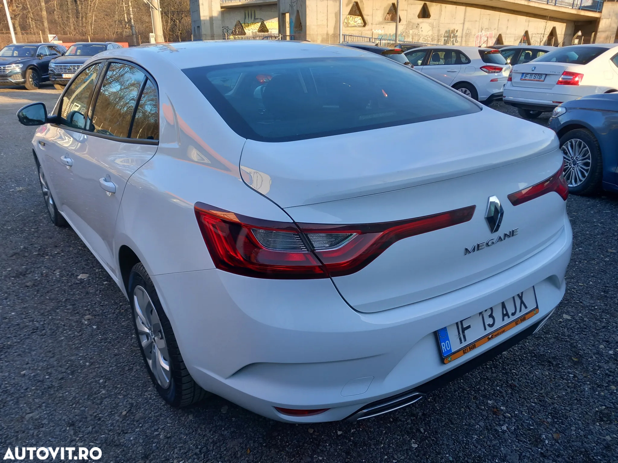 Renault Megane TCE 114 GPF Life - 4