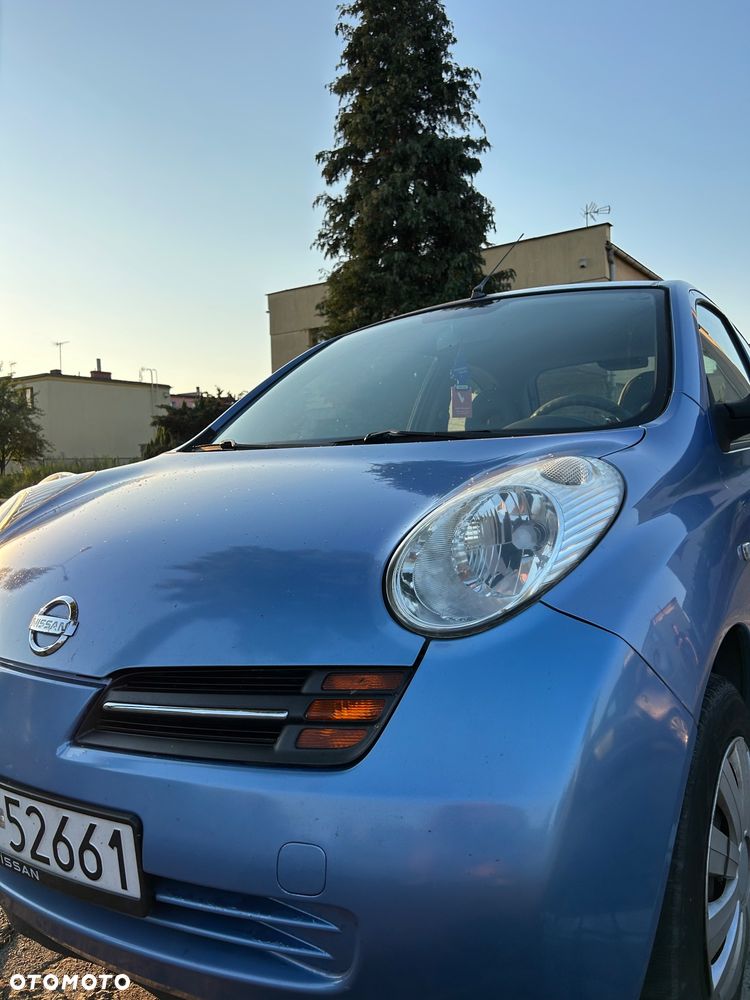 Nissan Micra - 1